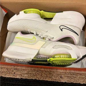 SIZE 9.5 WOMEN'S NIKE AIR ZOOM SUPERREP 3 PRM  WHITE / PHANTOM VOLT DH3389 175